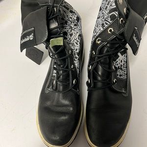 Ladies Blk Timberland Boots